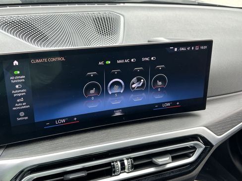 Used 2023 BMW 330i xDrive Sedan w/ Driving Assistance Package image 22