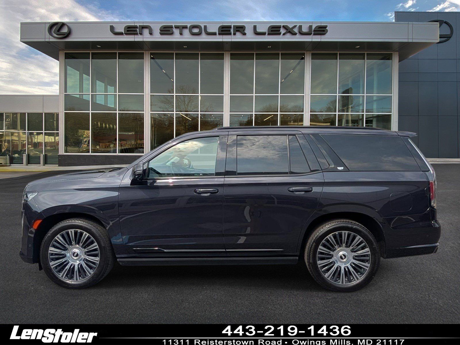 Used 2022 Cadillac Escalade Sport Platinum AWD/4WD image 6