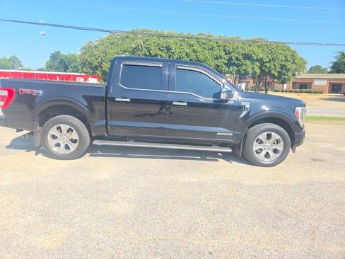 Used 2022 Ford F150 Platinum w/ Equipment Group 701A High AWD/4WD image 15