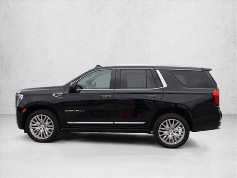 Used 2023 GMC Yukon Denali w/ Max Trailering Package AWD/4WD image 10