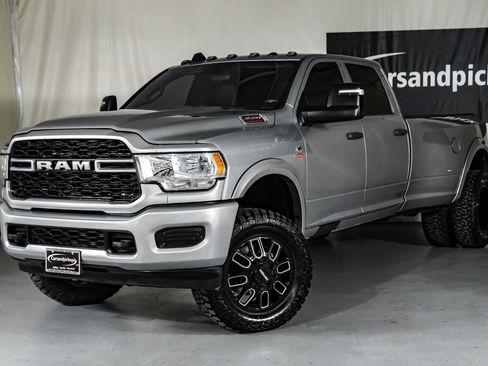 Used 2023 RAM 3500 Tradesman image 5