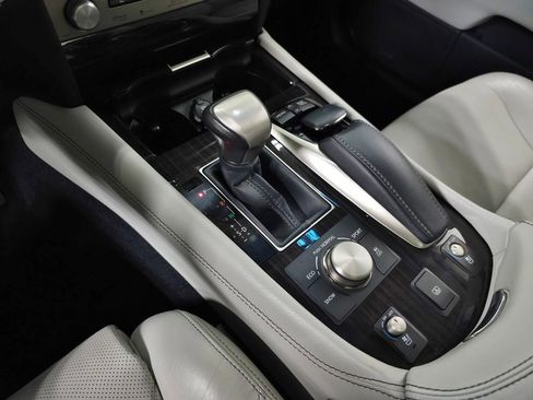 Used 2014 Lexus LS 460 AWD w/ Comfort Package image 29