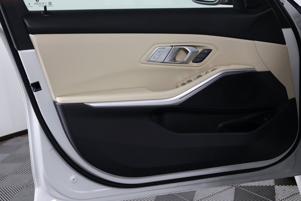Certified 2026 BMW 330i Sedan w/ Premium Package RWD image 12