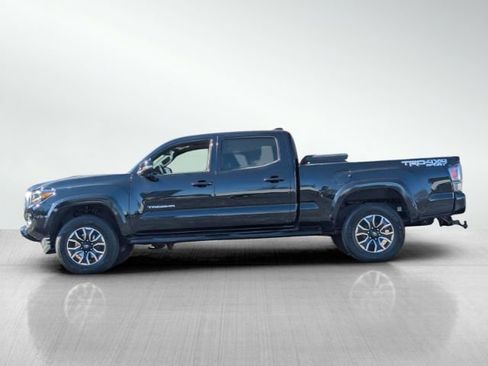 Used 2020 Toyota Tacoma TRD Sport image 7