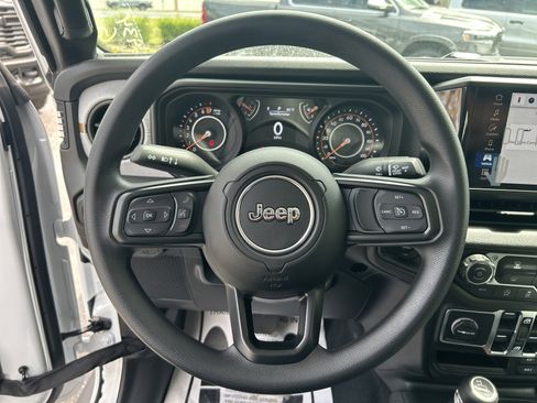 New 2026 Jeep Gladiator Sport image 35