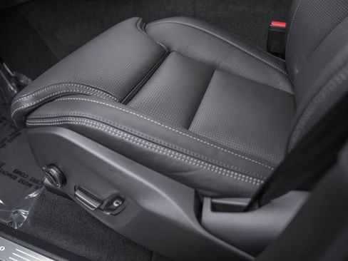 New 2026 Volvo XC90 B6 Ultra image 34