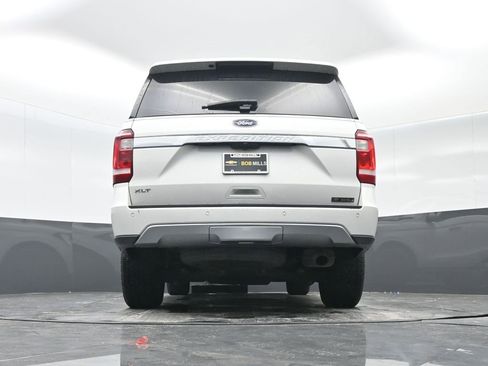 Used 2021 Ford Expedition XLT image 29