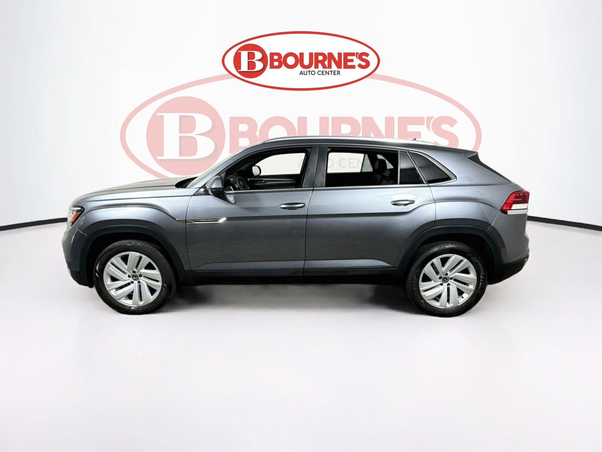Used 2023 Volkswagen Atlas Cross Sport SE w/ Panoramic Sunroof Package AWD/4WD image 7