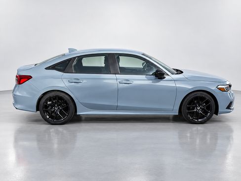 Used 2023 Honda Civic Sport image 5
