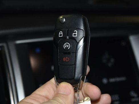 Used 2019 Ford Ranger XLT w/ Equipment Group 301A Mid image 19