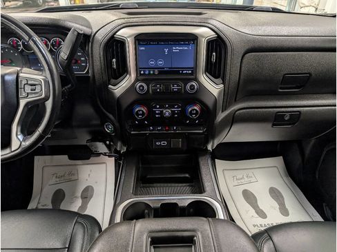 Used 2021 Chevrolet Silverado 1500 LT Trail Boss w/ Bed Protection Package AWD/4WD image 15