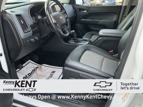 Used 2018 Chevrolet Colorado Z71 image 25