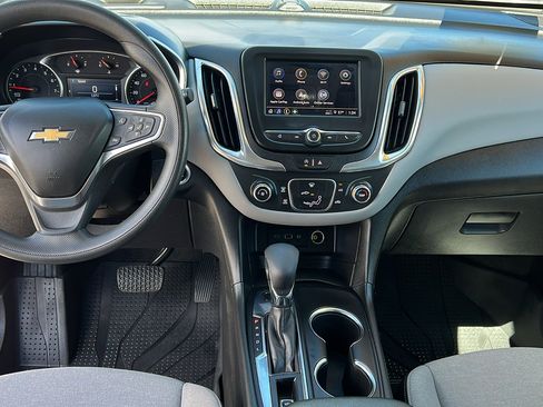 Certified 2024 Chevrolet Equinox LS w/ LS Convenience Package AWD/4WD image 15