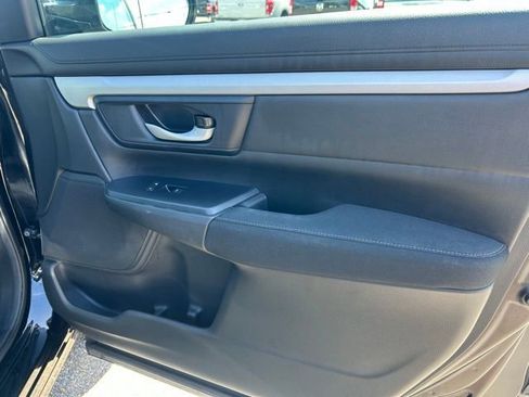 Used 2018 Honda CR-V LX image 19