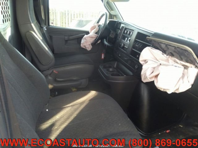 Used 2018 GMC Savana 2500 w/ Driver Convenience Package RWD image 7