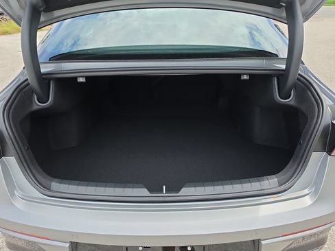 New 2026 Kia K5 GT-Line FWD image 10