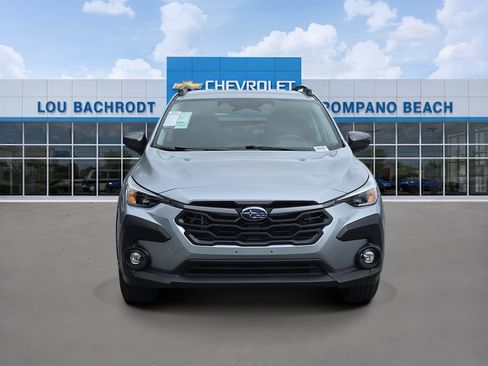 Used 2024 Subaru Crosstrek 2.0i Premium image 2