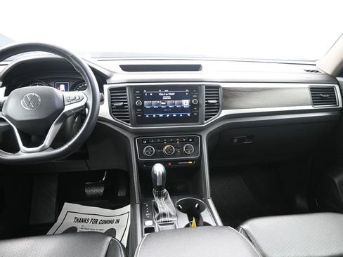 Used 2021 Volkswagen Atlas SE w/ Towing Package image 30