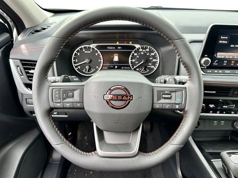 New 2026 Nissan Rogue SV AWD/4WD image 21