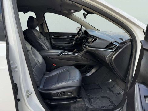 Used 2019 Buick Enclave Essence image 57