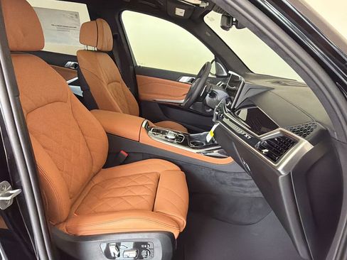 New 2027 BMW X7 xDrive40i w/ Executive Package AWD/4WD image 25