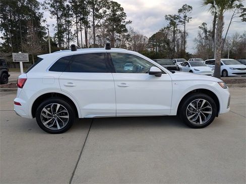 Used 2024 Audi Q5 2.0T Premium Plus image 3