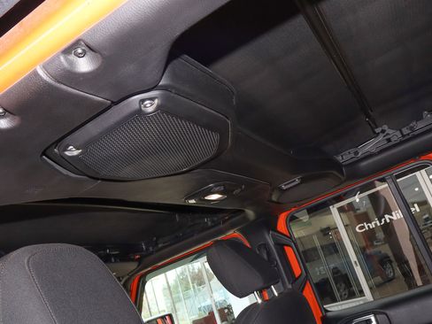 Used 2018 Jeep Wrangler Unlimited Sport S image 20