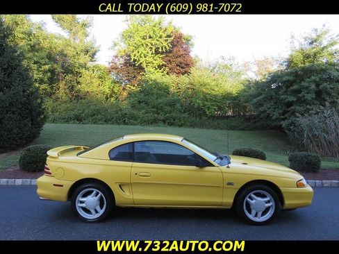 Used 1994 Ford Mustang GT image 4