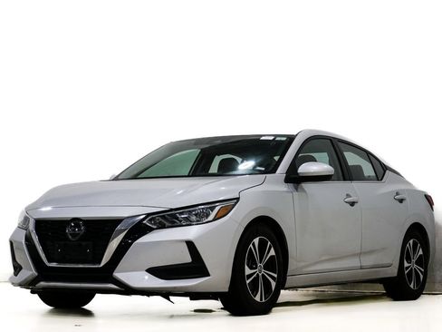 Used 2023 Nissan Sentra SV image 3