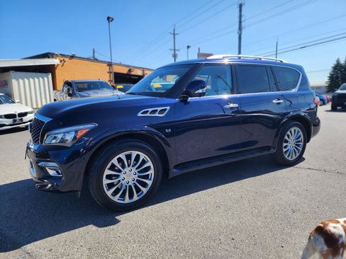 Used 2017 INFINITI QX80 4WD w/ Driver Assistance Package image 8