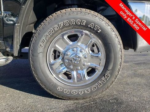 Used 2024 RAM 3500 Tradesman w/ Chrome Appearance Group image 25