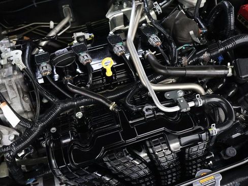 Used 2021 Nissan Altima 2.5 SR w/ SR Premium Package image 24