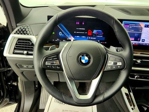 Used 2025 BMW X5 xDrive40i w/ Executive Package AWD/4WD image 13