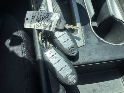 Used 2016 Nissan Altima 2.5 SR image 19