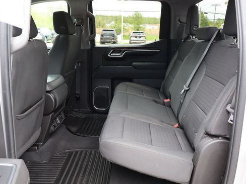 Used 2022 Chevrolet Silverado 1500 RST w/ Z71 Off-Road Package AWD/4WD image 38