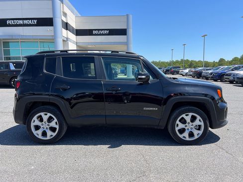 Used 2022 Jeep Renegade Limited AWD/4WD image 8