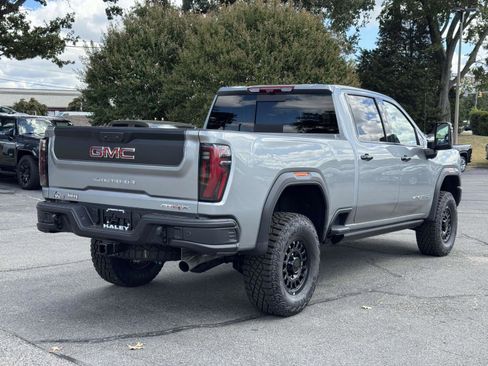 New 2025 GMC Sierra 2500 AT4X w/ AT4X AEV Edition image 21