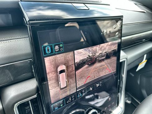 New 2026 GMC Yukon XL Elevation w/ Elevation Premium Package RWD image 29
