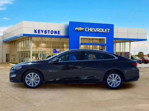 Used 2024 Chevrolet Malibu LT FWD image 4