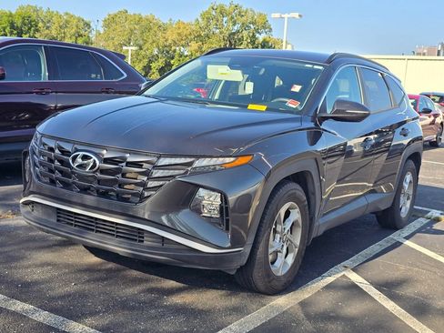 Used 2022 Hyundai Tucson SEL w/ Cargo Package FWD image 3