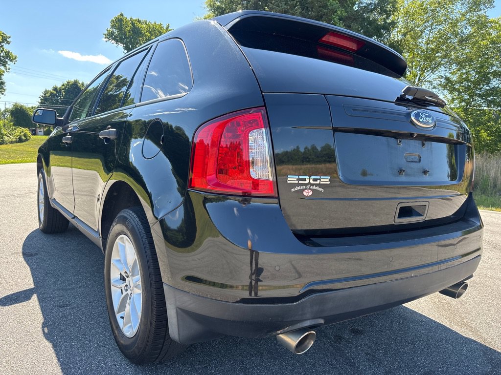 Used 2014 Ford Edge SE w/ Equipment Group 101A FWD image 3