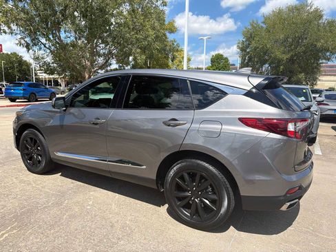 Used 2024 Acura RDX SH-AWD image 3
