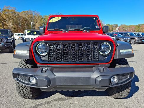 Used 2025 Jeep Wrangler Sport image 2