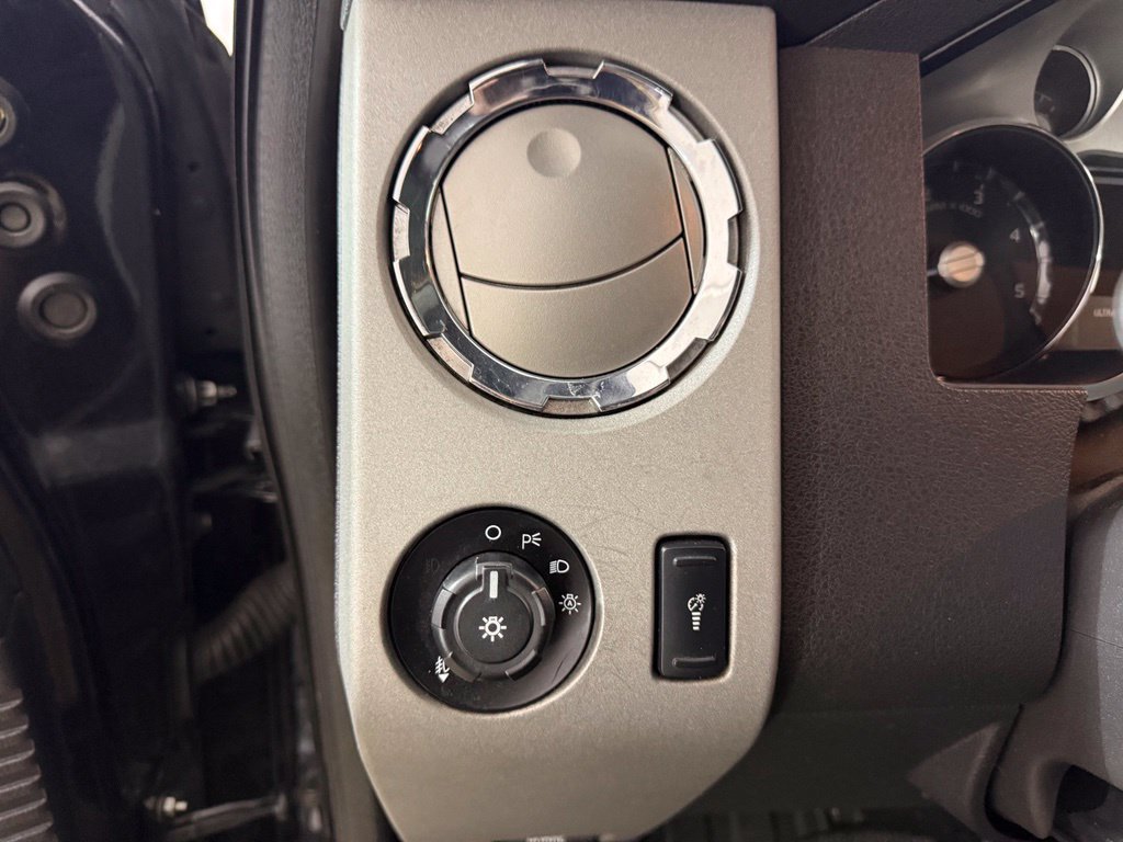 Used 2013 Ford F350 Lariat w/ Chrome Pkg AWD/4WD image 16
