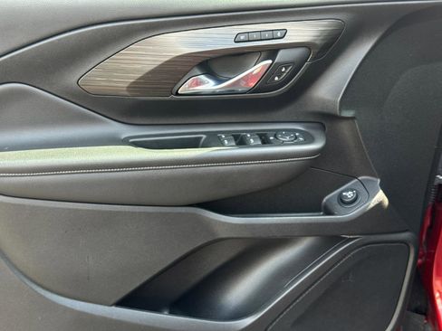 Used 2022 GMC Terrain SLT FWD image 14