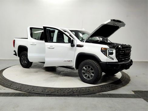 New 2026 GMC Sierra 1500 AT4X image 9