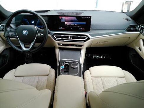 Used 2023 BMW i4 eDrive40 w/ Premium Package RWD image 2