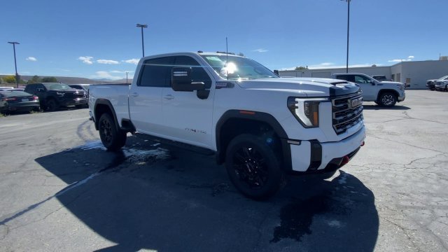 Certified 2025 GMC Sierra 3500 AT4 w/ AT4 Premium Plus Package AWD/4WD image 2