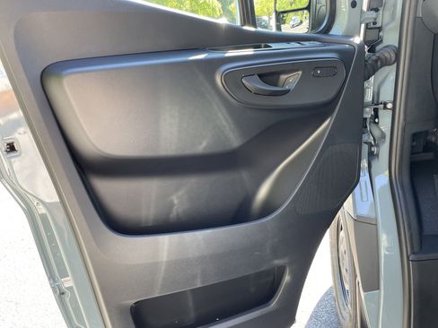 New 2025 Mercedes-Benz Sprinter 2500 image 21