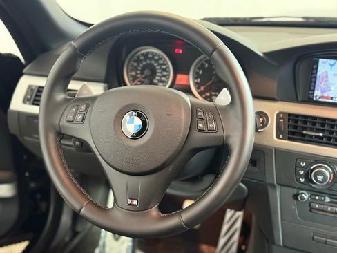 Used 2013 BMW M3 Convertible image 12